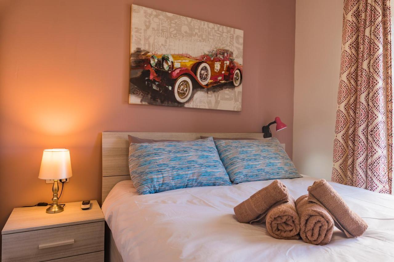 Sh6A- Qawra Prime Location 2 Bedroom Apartment St. Paul's Bay Buitenkant foto