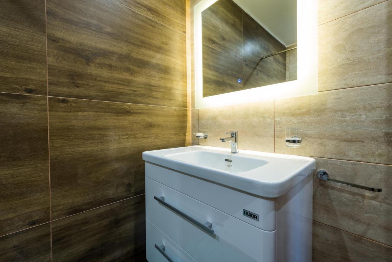 Sh6A- Qawra Prime Location 2 Bedroom Apartment St. Paul's Bay Buitenkant foto